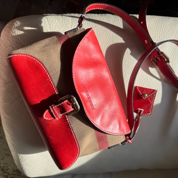 Burberry Cross Body bag. Authenticated. - Picture 3 of 5